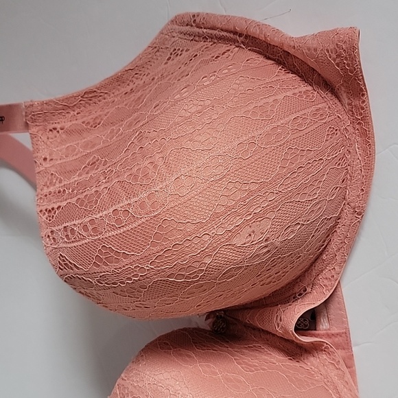 Daisy Fuentes Underwire Bra/ 42D - Picture 7 of 13